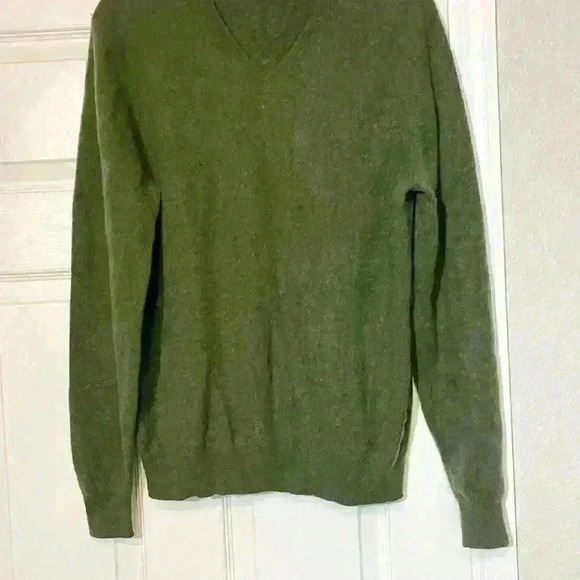 Saks Fifth Avenue 100% Scottish Cashmere Sweater Pullover V Neck   Todd Duncan - Picture 7 of 10